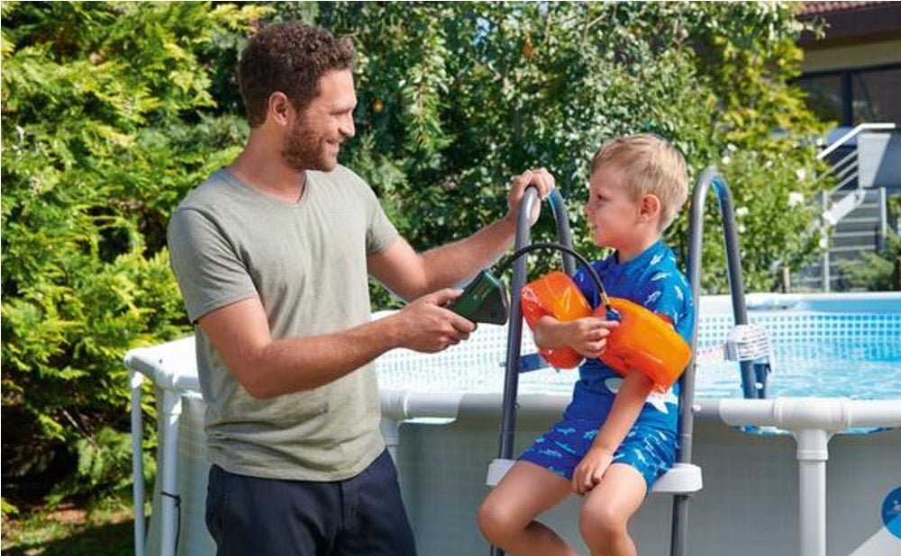 Bosch EasyPump Cordless Tyre Inflator Review: Features & Price - autopump