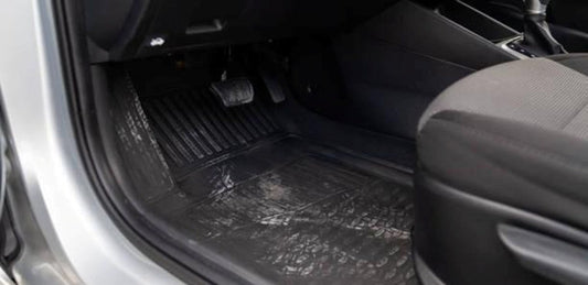 How to Clean Spilled Juice on Car Carpet: Step-By-Step Guide - autopump
