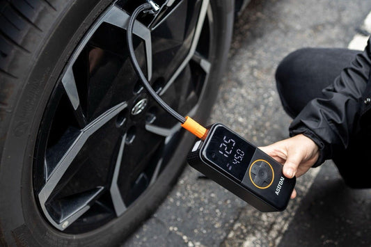 Airmoto vs Hoto Portable Tyre Inflators: What’s the Difference? - autopump