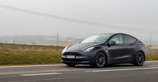 Best Portable Tyre Inflators for Tesla: Top Autopumps for Models Y, 3 & S - autopump